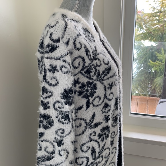 Baciano cardigan - Picture 13 of 13